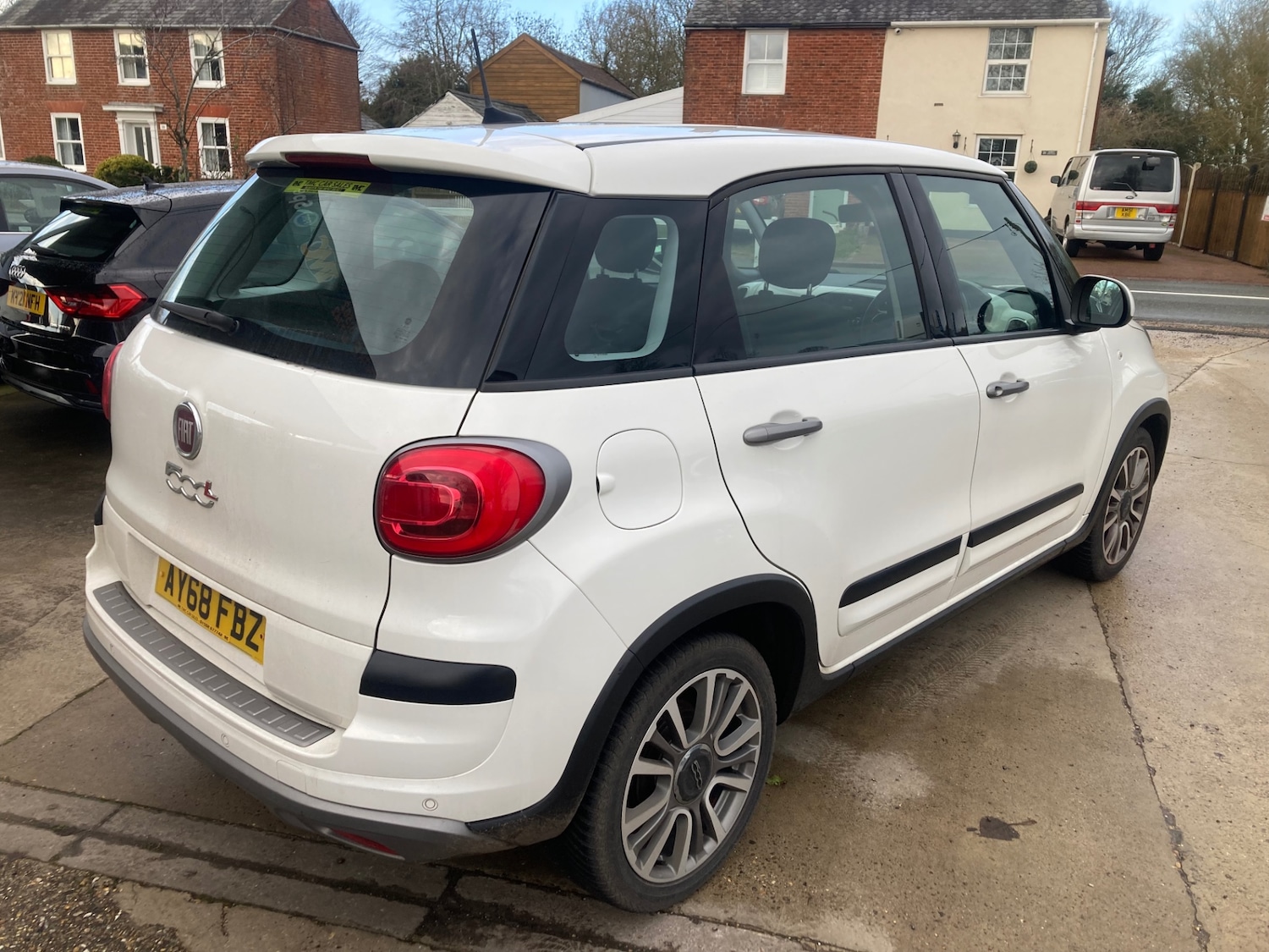 Used Fiat 500L 2018 for sale - 77159407: Photo 3