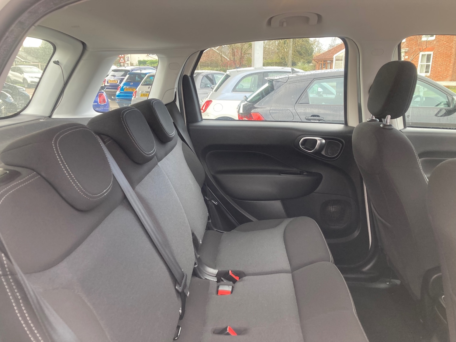 Used Fiat 500L 2018 for sale - 77159407: Photo 8