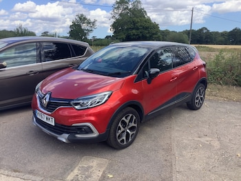 Used Renault Captur 2017 for sale - 79392080: Photo