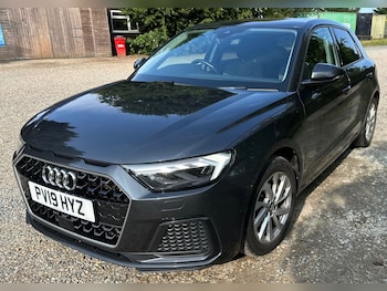 2019 (19) - 1.0 30 TFSI Sport 5dr
