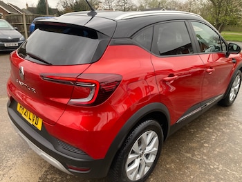 Used Renault Captur 2021 for sale - 77789206: Photo