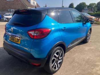 Used Renault Captur 2016 for sale - 74950725: Photo