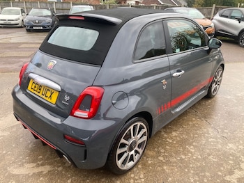 Used Abarth 595 2019 for sale - 76309914: Photo