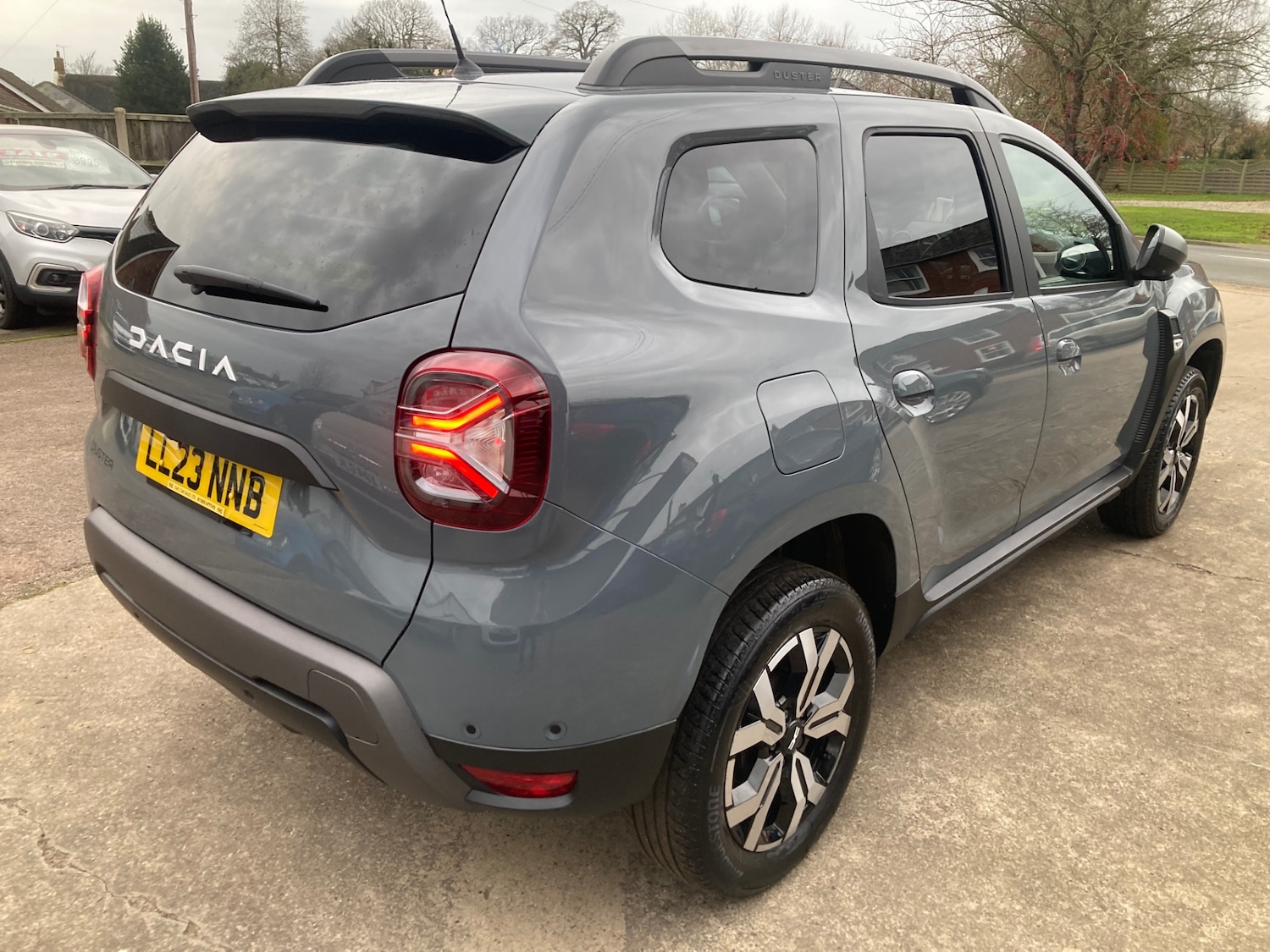 Used Dacia Duster 2023 for sale - 76957097: Photo 6