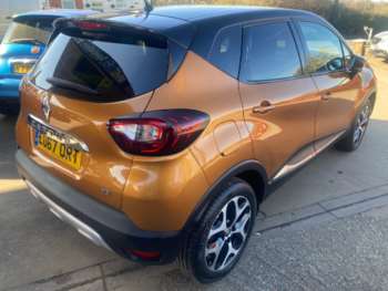 Used Renault Captur 2017 for sale - 74103869: Photo