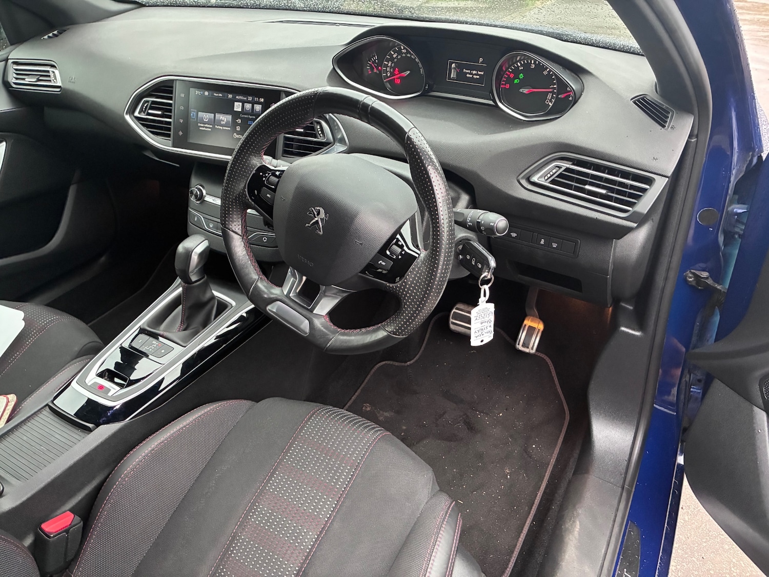 Used Peugeot 308 2017 for sale - 77557260: Photo 10