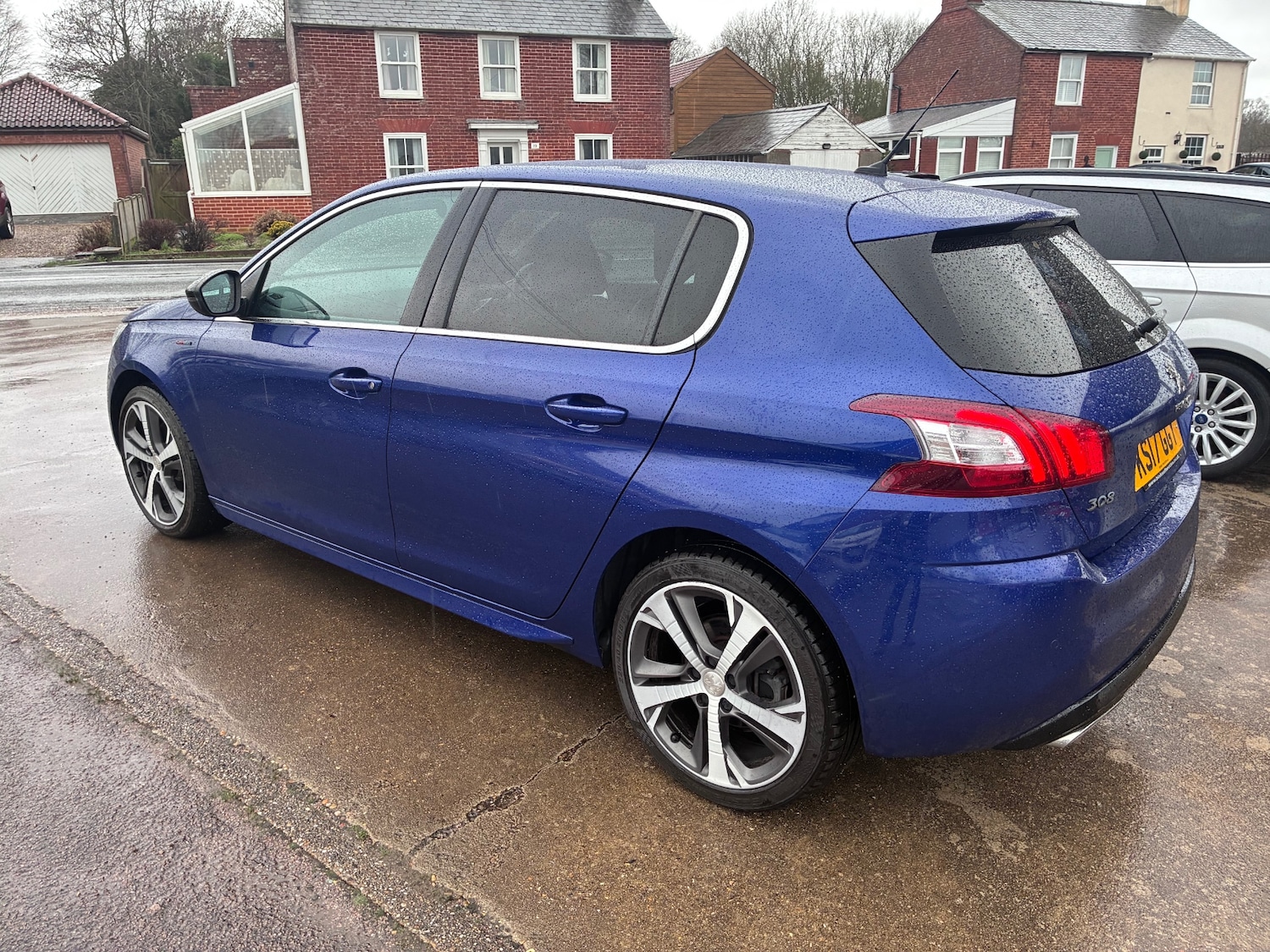 Used Peugeot 308 2017 for sale - 77557260: Photo 3