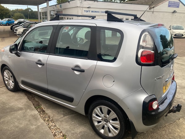 Used Citroen C3 Picasso 2012 for sale - 76192797: Photo 6