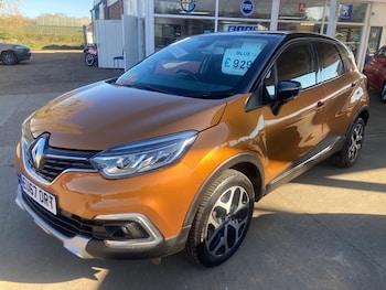 Used Renault Captur 2017 for sale - 77429311: Photo