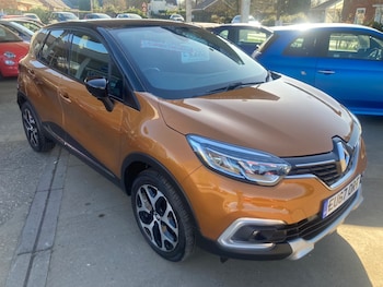 Used Renault Captur 2017 for sale - 77429311: Photo