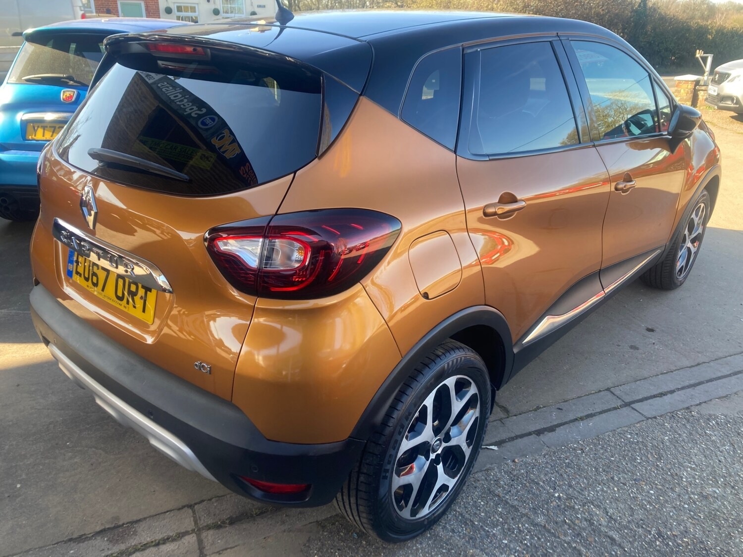 Used Renault Captur 2017 for sale - 77429311: Photo 3