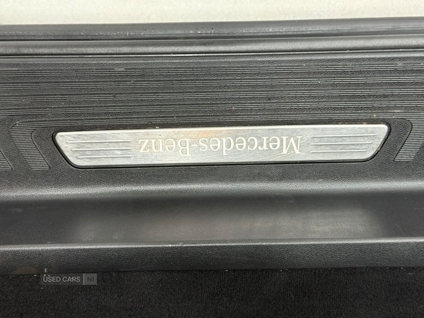 Used Mercedes-Benz V-Class 2018 for sale - 76474275: Photo 15