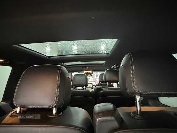 Used Mercedes-Benz V-Class 2018 for sale - 76474275: Photo 32