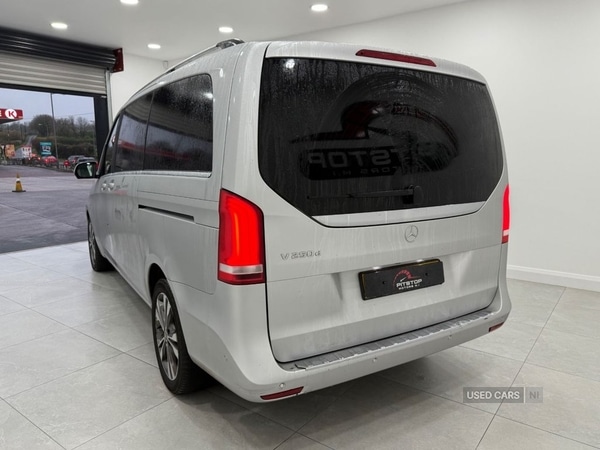 Used Mercedes-Benz V-Class 2018 for sale - 76474275: Photo 8