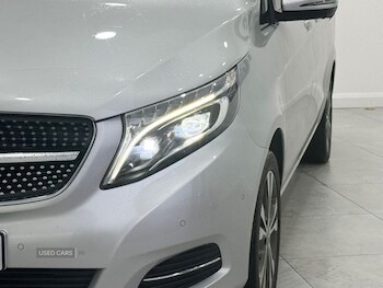 Used Mercedes-Benz V-Class 2019 for sale - 77457051: Photo