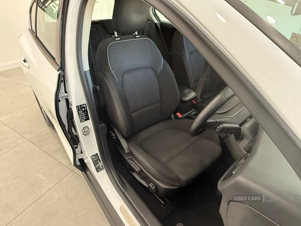 Used Ford Focus 2019 for sale - 76061047: Photo 12