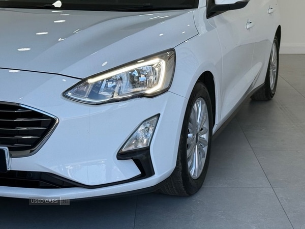 Used Ford Focus 2019 for sale - 76061047: Photo 2