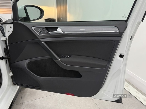 Used Volkswagen Golf 2018 for sale - 76378371: Photo 25