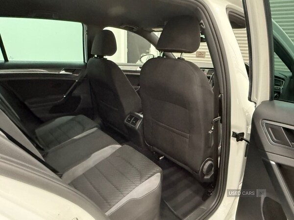 Used Volkswagen Golf 2018 for sale - 76378371: Photo 35