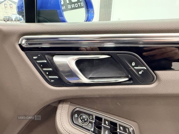 Used Porsche Macan 2015 for sale - 77346094: Photo 28