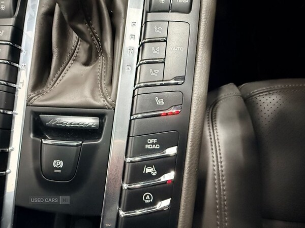 Used Porsche Macan 2015 for sale - 77346094: Photo 42