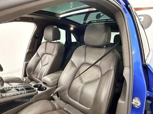 Used Porsche Macan 2015 for sale - 77346094: Photo 54