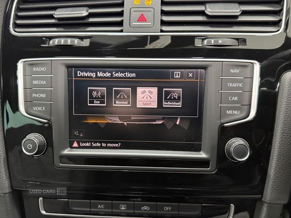 Used Volkswagen Golf 2016 for sale - 76729867: Photo 32