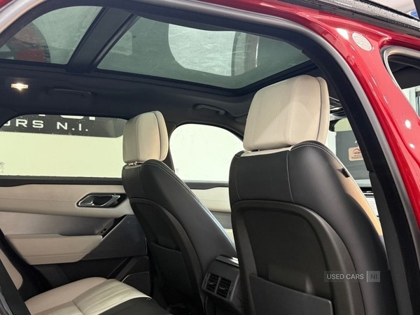 Used Land Rover Range Rover Velar 2018 for sale - 76474278: Photo 32