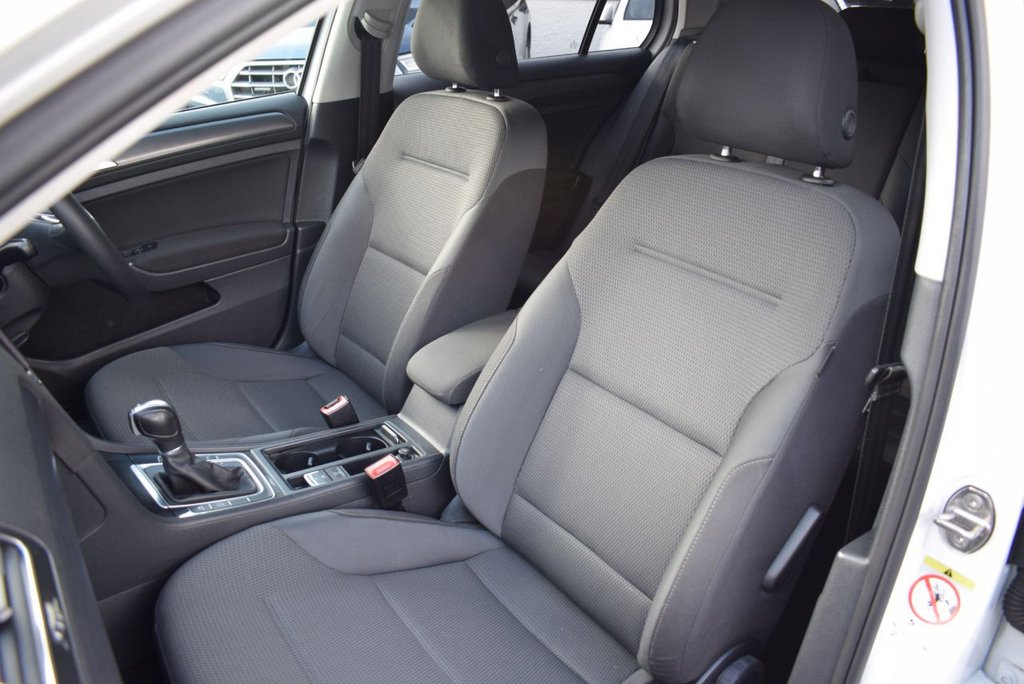 Used Volkswagen Golf 2018 for sale - 77692744: Photo 15