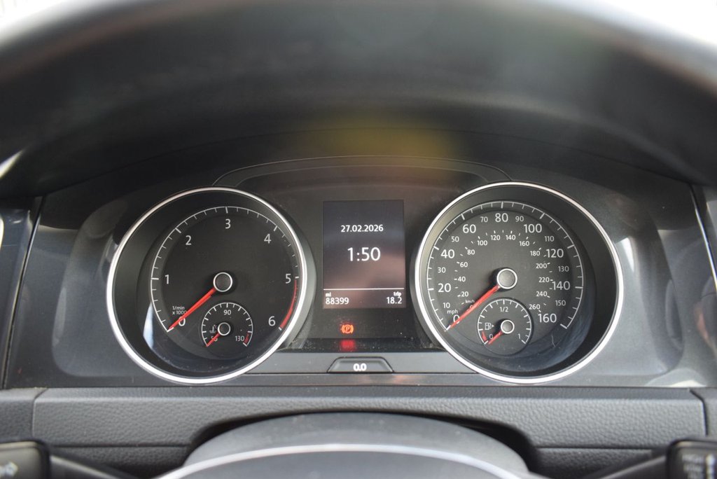 Used Volkswagen Golf 2018 for sale - 77692744: Photo 24