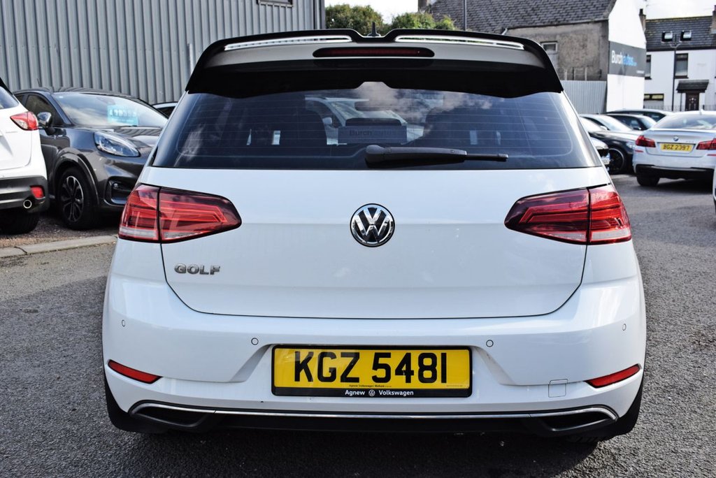 Used Volkswagen Golf 2018 for sale - 77692744: Photo 4