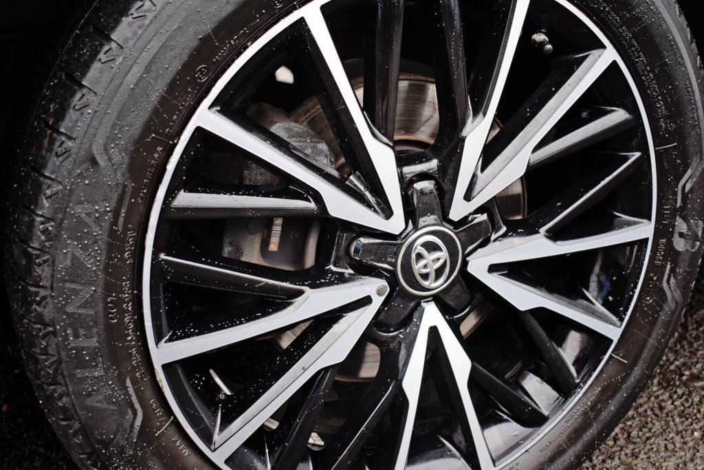 Used Toyota C-HR 2019 for sale - 77667353: Photo 14