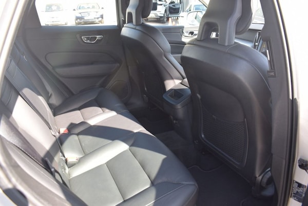 Used Volvo XC60 2017 for sale - 74318809: Photo 24