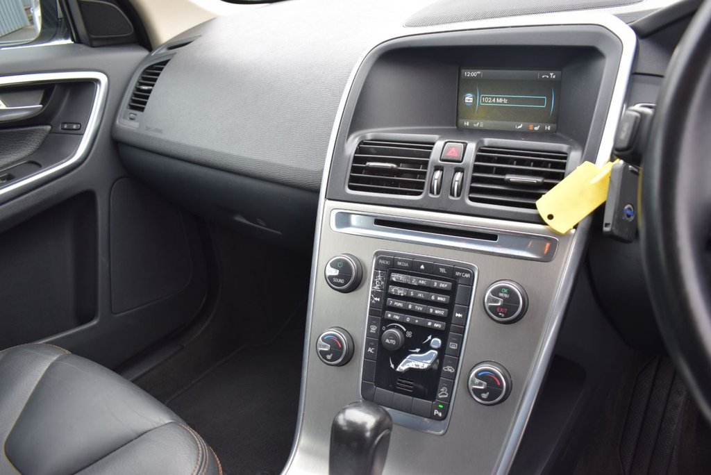 Used Volvo XC60 2012 for sale - 77748118: Photo 19