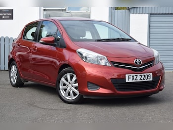 Used Toyota Yaris 2011 for sale - 76029574: Photo