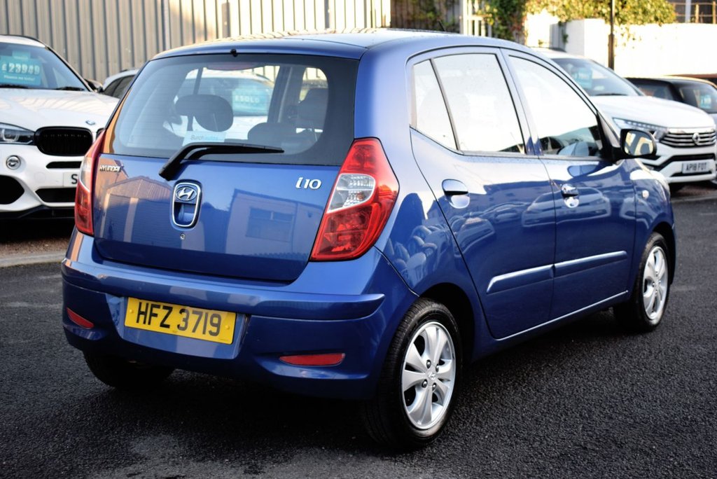 Used Hyundai i10 2011 for sale - 76923259: Photo 2