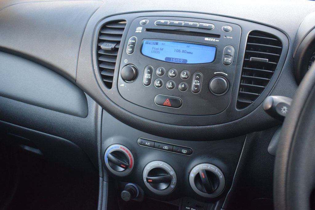 Used Hyundai i10 2011 for sale - 76923259: Photo 22