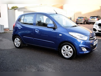 Used Hyundai i10 2011 for sale - 76923259: Photo