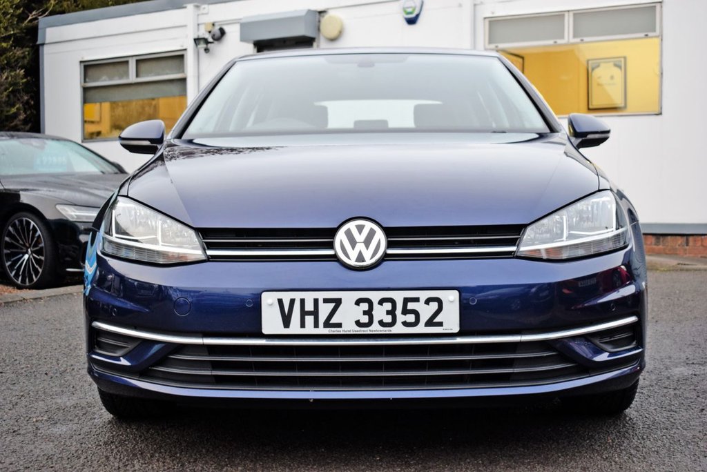 Used Volkswagen Golf 2017 for sale - 77153829: Photo 10