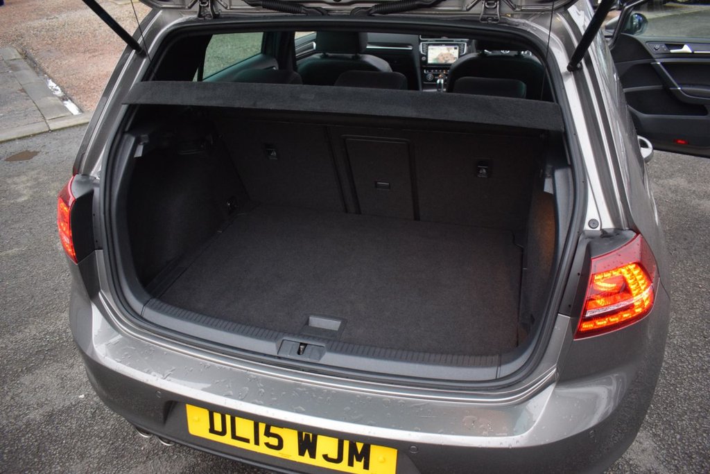 Used Volkswagen Golf 2015 for sale - 77422681: Photo 21