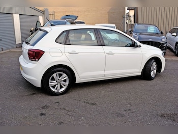 Used Volkswagen Polo 2019 for sale - 77748191: Photo