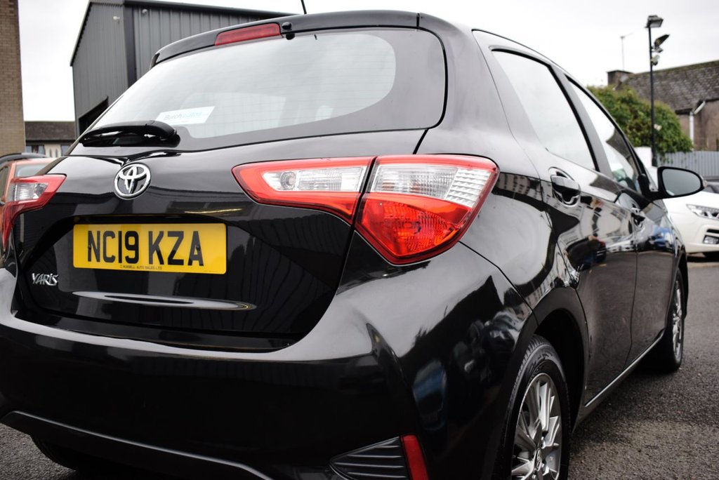 Used Toyota Yaris 2019 for sale - 76950327: Photo 15