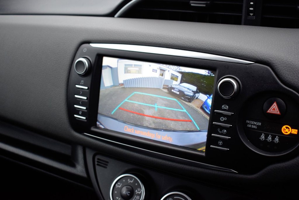 Used Toyota Yaris 2019 for sale - 76950327: Photo 19