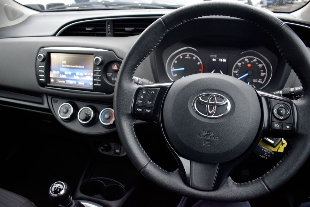 Used Toyota Yaris 2019 for sale - 76950327: Photo 24