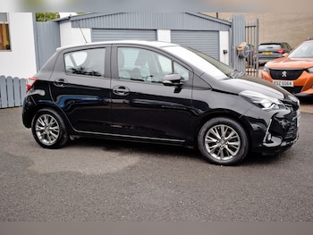 Used Toyota Yaris 2019 for sale - 76950327: Photo