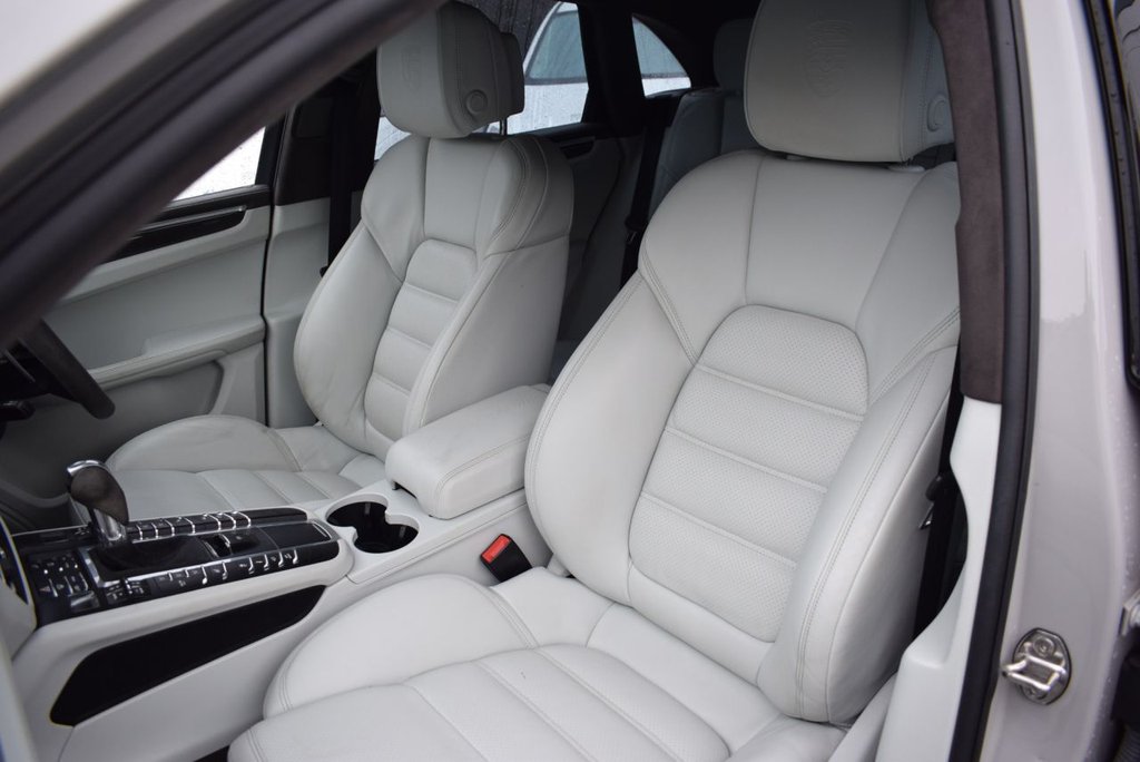 Used Porsche Macan 2019 for sale - 78044191: Photo 14