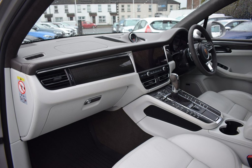 Used Porsche Macan 2019 for sale - 78044191: Photo 15