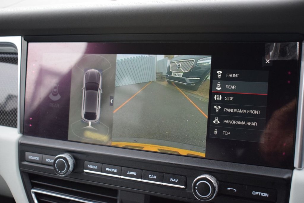 Used Porsche Macan 2019 for sale - 78044191: Photo 20