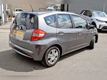 Used Honda Jazz 2015 for sale - 79409698: Photo