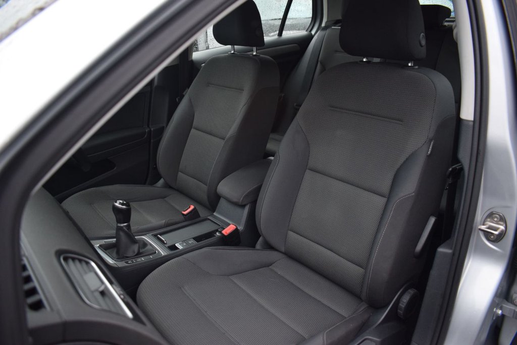 Used Volkswagen Golf 2015 for sale - 77121858: Photo 15